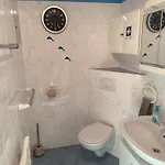 108, 2 Schlafzimmer, Dusche, 2 Wc, Kueche, Wohnzimmer, Bis 5 Gaeste Lejlighed *