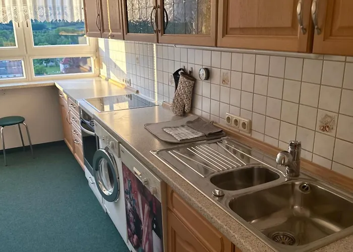 108, 2 Schlafzimmer, Dusche, 2 Wc, Kueche, Wohnzimmer, Bis 5 Gaeste